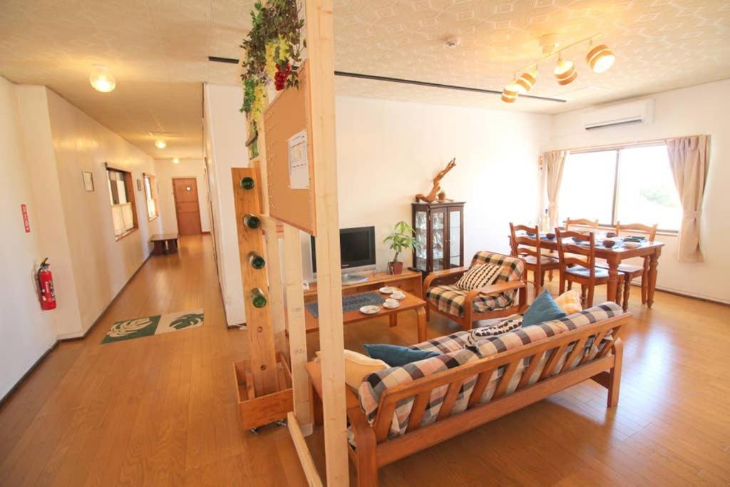Beach Side Hotel Yamoriyanonikai Nago Exteriér fotografie